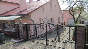 Отель Green Hill  Трускавец